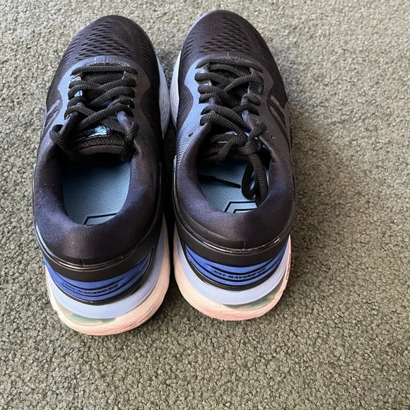 Asics Athletic Shoes with Breathable Mesh - Picture 4 of 7